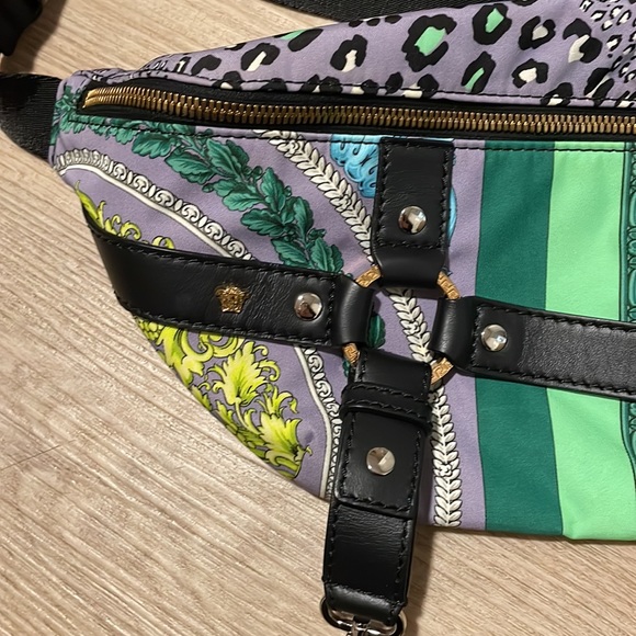 Versace BONDAGE Baroque Belt Bag Crossbody Sling - Picture 3 of 7